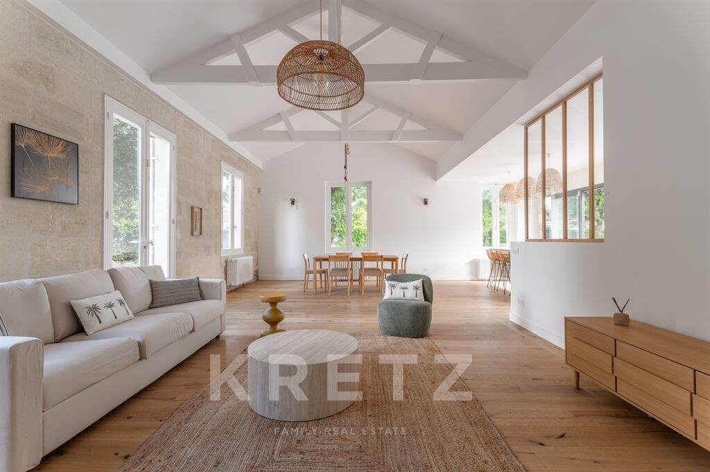 Maison à vendre, 265m², MERIGNAC
