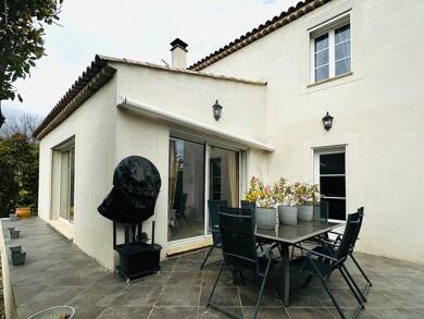 Maison à vendre 470 000 € 5 pièces 4 chambres 140 m² 1 013 m² de terrain Pierrevert 04860