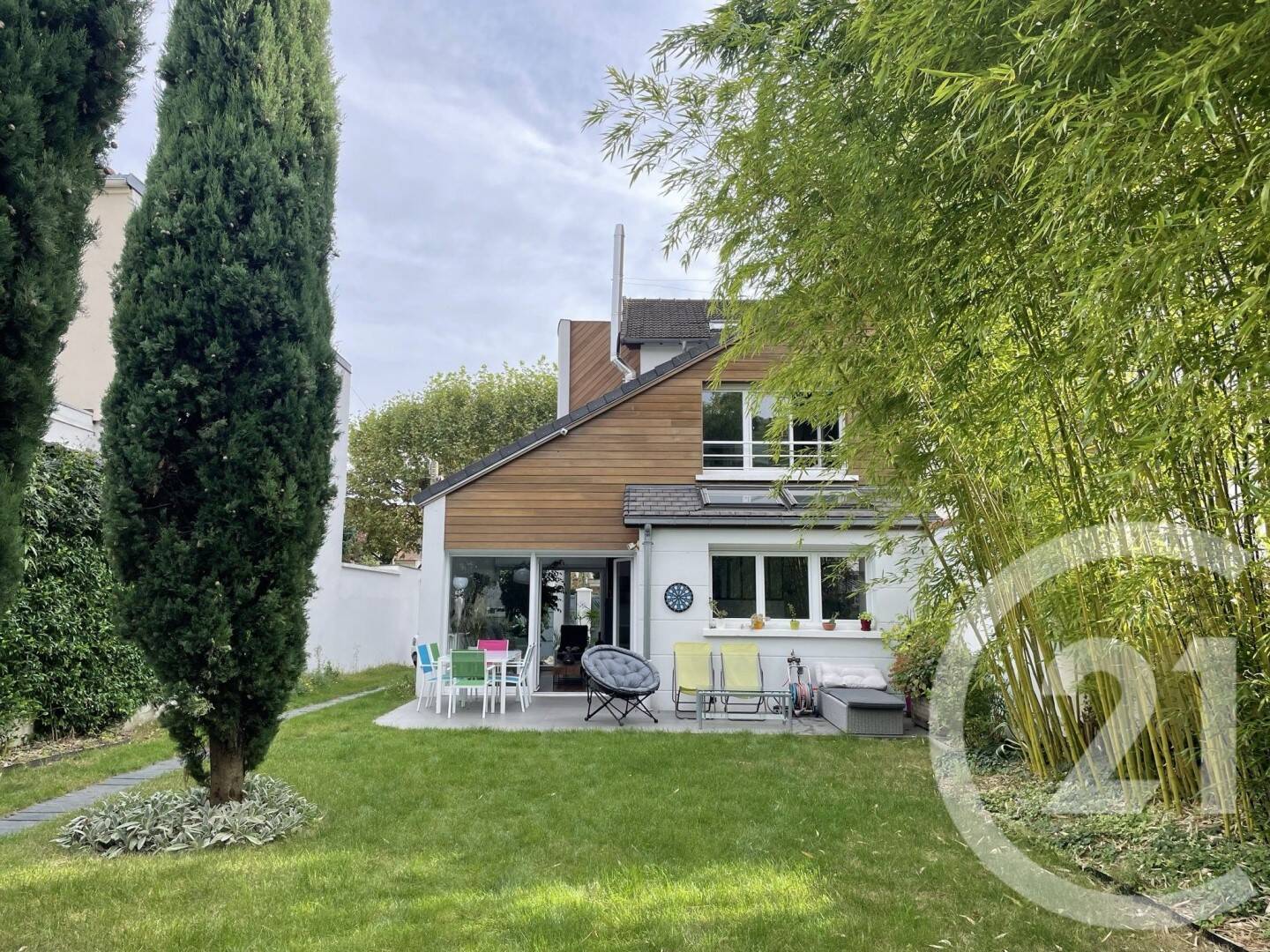 Maison à vendre, 193m², SAINT MAUR DES FOSSES