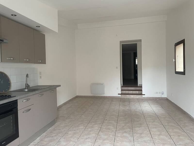 Maison à louer, 41m², SAINT MAXIMIN LA SAINTE BAUME