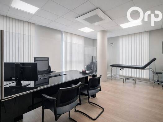 Appartement à vendre 630 000 € 1 pièce 190 m² dès le 30/06/2026 Centre Annemasse 74100