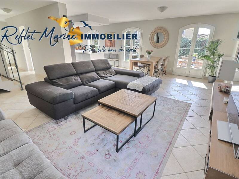 Maison à vendre, 151m², SAINT CYR SUR MER