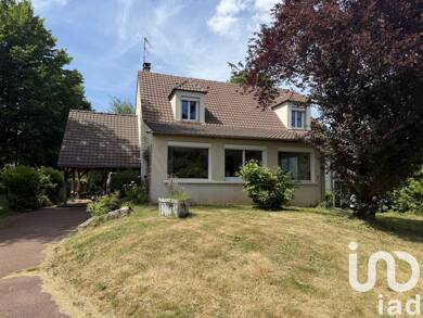 Maison à vendre 580 000 € 5 pièces 3 chambres 156 m² 1 211 m² de terrain Sud Bois-le-Roi 77590