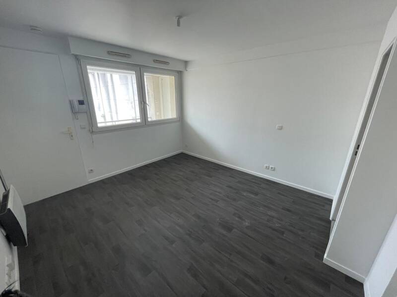 Maison à louer, 19m², PARIS 8E