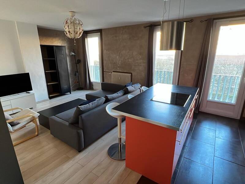 Maison à louer, 57m², SAINT ETIENNE