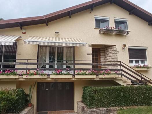 Maison en viager occupé Bouquet 80 000 € 8 pièces 4 chambres 148 m² 2 884 m² de terrain Saints-Geosmes 52200