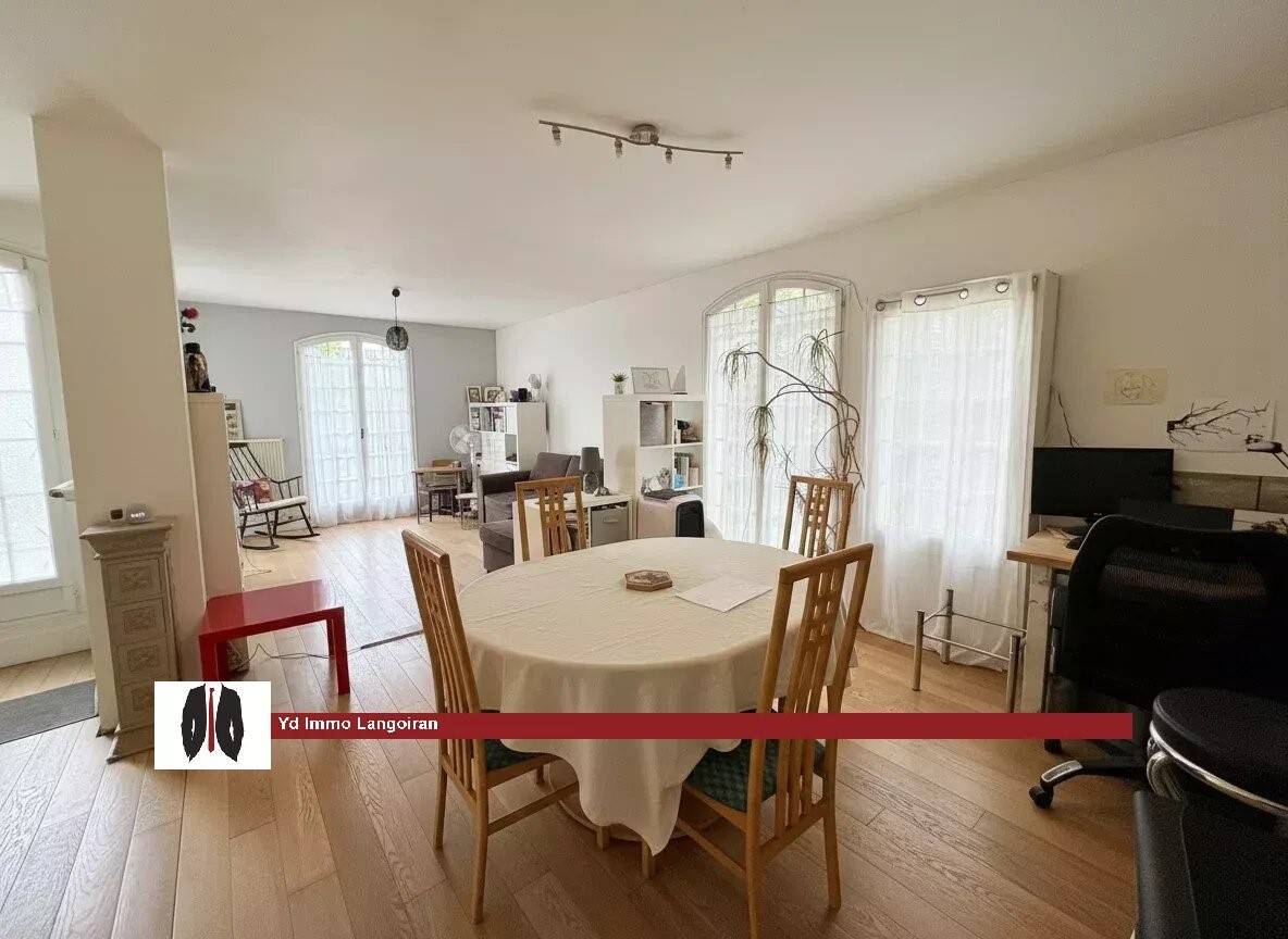 Maison à vendre, 108m², LANGOIRAN