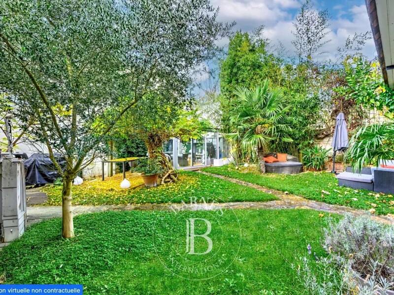 Maison à vendre, 210m², SAINT MAUR DES FOSSES
