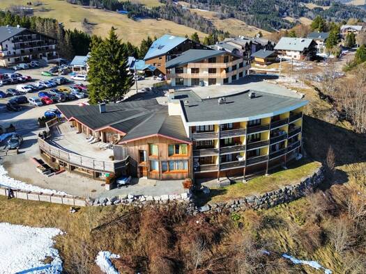 Immeuble à vendre 1 549 000 € 905 m² Hirmentaz Bellevaux 74470