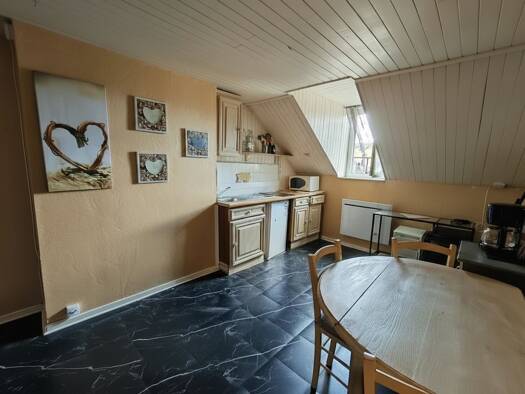 Appartement à vendre 85 000 € 1 pièce 19 m² Étage 3/4 Grangier Dijon 21000
