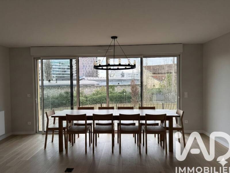 Maison à vendre, 240m², BORDEAUX