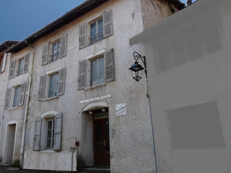 Maison à vendre, 224m², SAINT GEOIRE EN VALDAINE