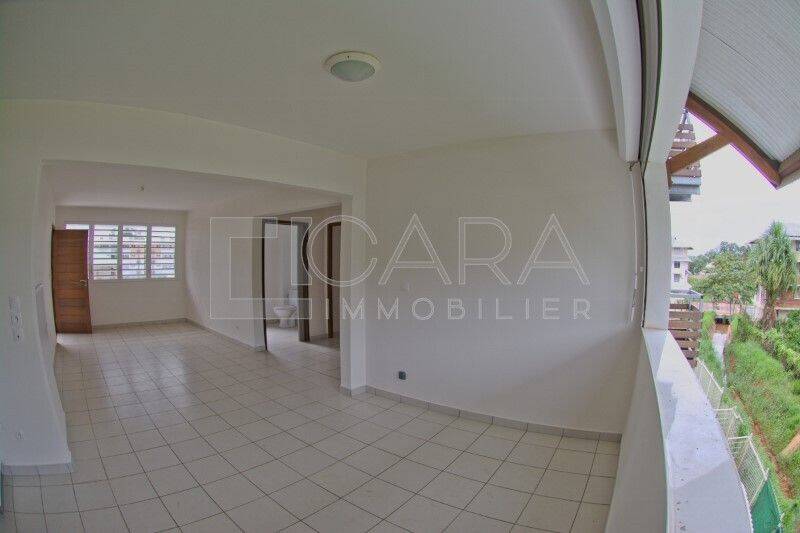 Maison à louer, 69m², CAYENNE