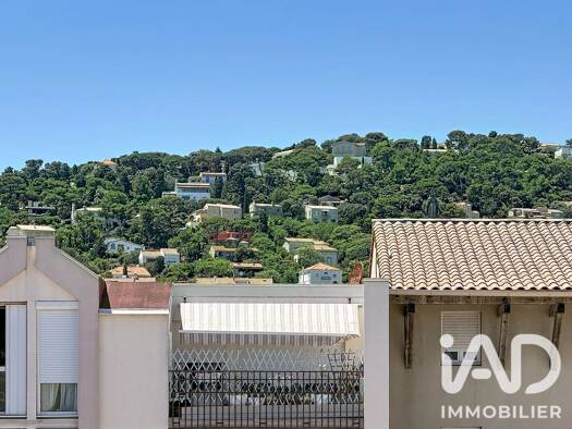 Appartement à vendre 272 900 € 4 pièces 2 chambres 66 m² Étage 4/5 Pont de Pierre-Nouveau Bassin Sète 34200