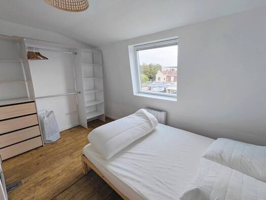 Appartement à louer 600 € 5 pièces 4 chambres 115 m² Loos 59120