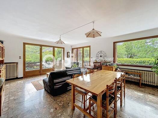 Maison à vendre 360 000 € 7 pièces 6 chambres 172,2 m² 857 m² de terrain Jean Jaures-Jean Moulin-Ripaille Albertville 73200