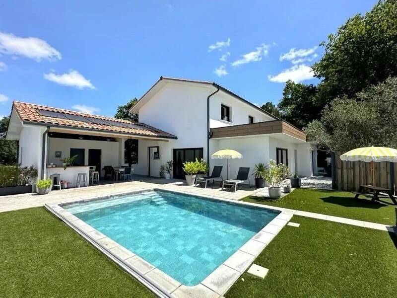 Maison à vendre, 202m², SAINT MARTIN DE HINX