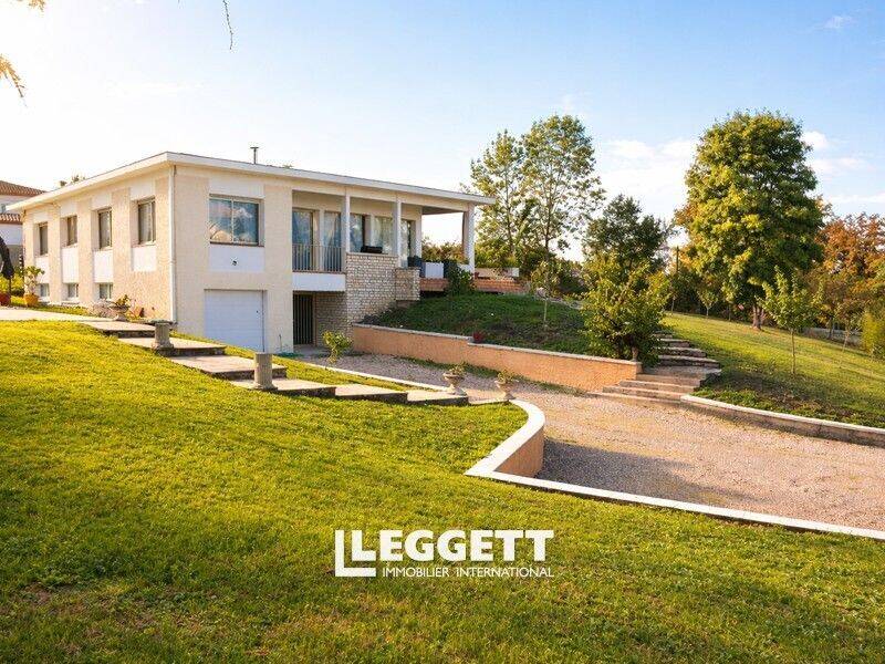 Maison à vendre, 228m², SAINTE LIVRADE SUR LOT