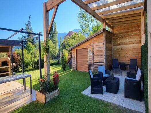 Maison à vendre 385 000 € 5 pièces 3 chambres 105 m² 480 m² de terrain Ubaye-Serre-Ponçon 04340