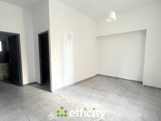 Appartement à vendre 172 000 € 3 pièces 2 chambres 60 m² RDC/4 La Villette Marseille 3ème arrondissement 13003