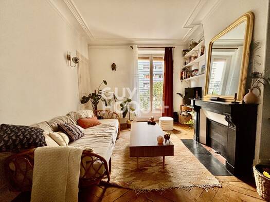 Appartement à vendre 595 000 € 3 pièces 2 chambres 50 m² Étage 2/5 Epinettes-Bessières Paris 17ème arrondissement 75017