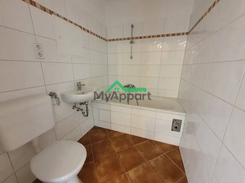 Maison à louer, 35m², PARIS 18E