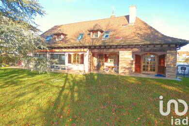 Maison à vendre 1 490 000 € 13 pièces 12 chambres 430 m² Village-Neuf 68128