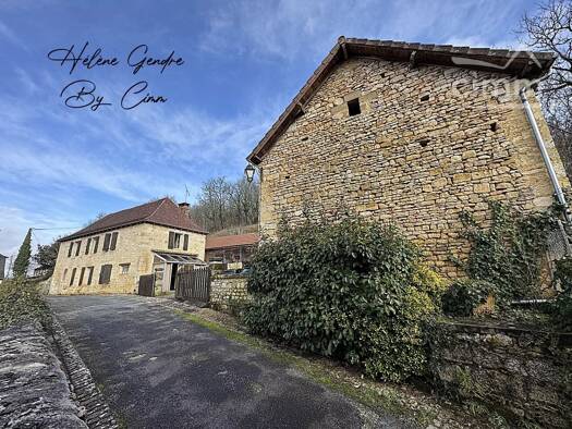 Maison à vendre 273 000 € 5 pièces 4 chambres 114 m² 4 819 m² de terrain Coly-Saint-Amand 24290