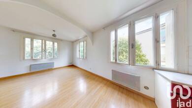 Maison à vendre 95 000 € 5 pièces 3 chambres 136 m² 360 m² de terrain Sainte Catherine Villeneuve-sur-Lot 47300