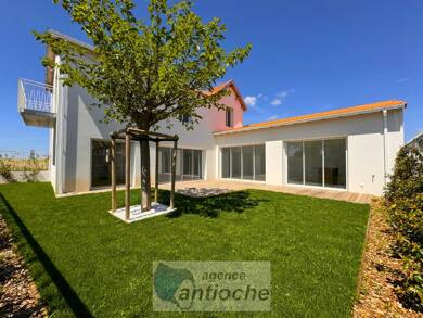 Maison à vendre 650 000 € 5 pièces 4 chambres 155 m² 283 m² de terrain Est Châtelaillon-Plage 17340