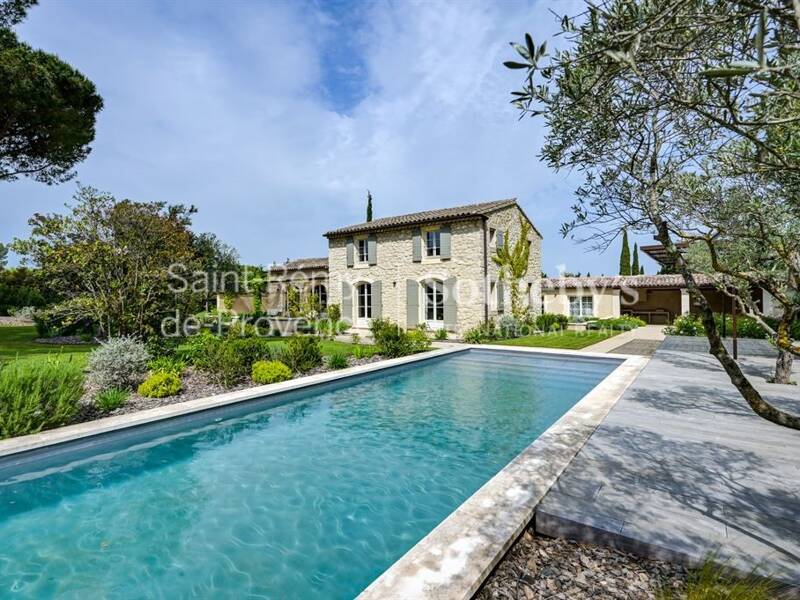 Maison à vendre, 260m², EYGALIERES
