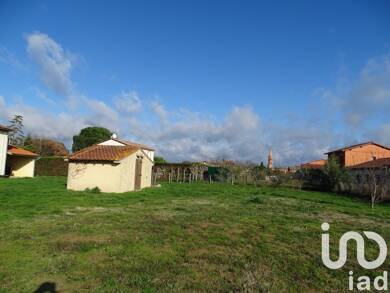 Terrain constructible à vendre 99 000 € 915 m² de terrain Launac 31330