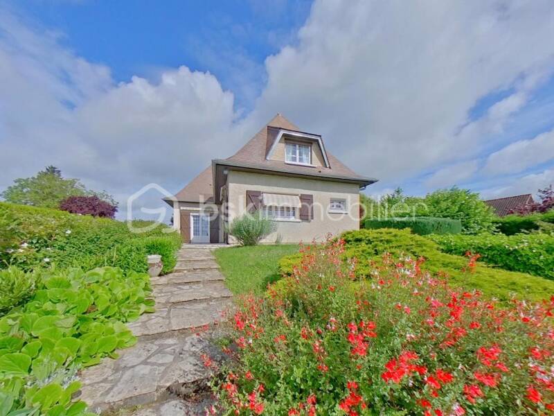 Maison à vendre, 140m², PONT SUR YONNE