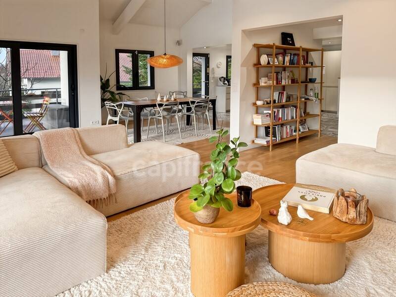 Maison à vendre, 200m², PREVESSIN MOENS