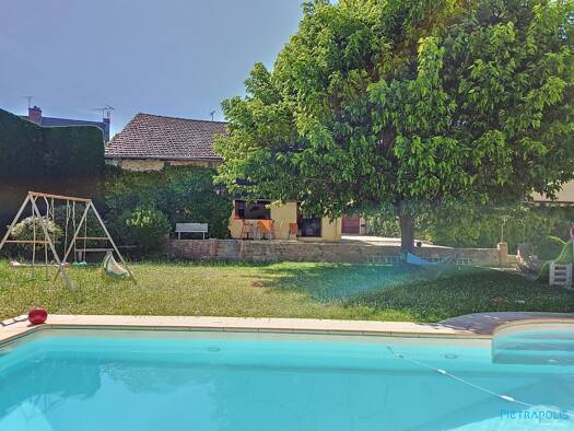 Maison à vendre 450 000 € 9 pièces 5 chambres 304 m² Cuisery 71290