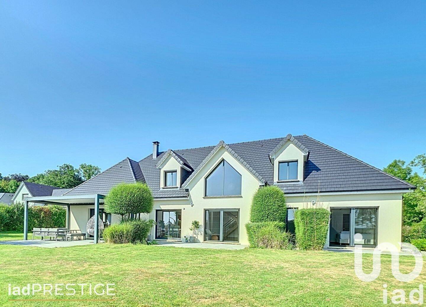 Maison à vendre, 240m², SAINT JACQUES SUR DARNETAL