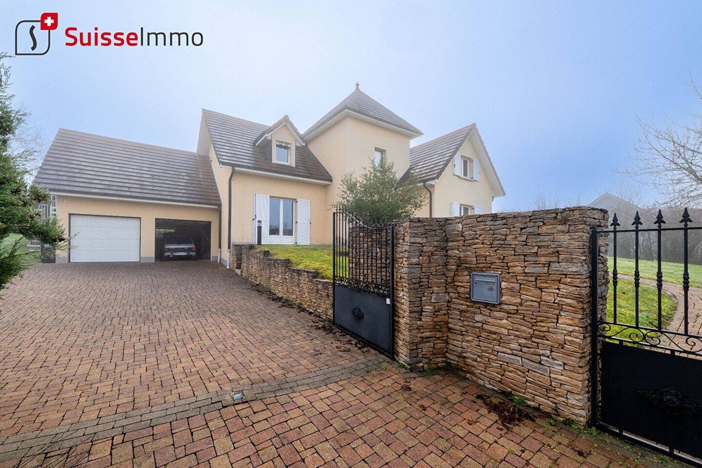 Maison à vendre, 200m², L'ISLE SUR LE DOUBS