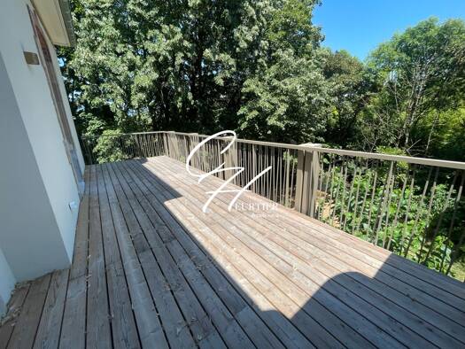 Duplex à vendre 280 000 € 4 pièces 3 chambres 85,2 m² Étage 1/1 Plateforme-Chimique Le Pont-de-Claix 38800