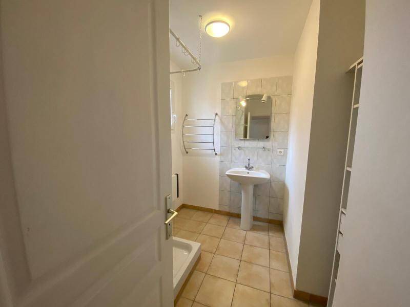 Maison à louer, 57m², SAINT MAXIMIN LA SAINTE BAUME