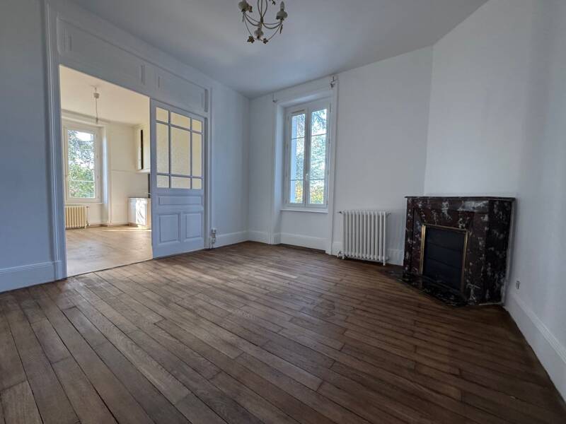 Maison à louer, 183m², AIXE SUR VIENNE