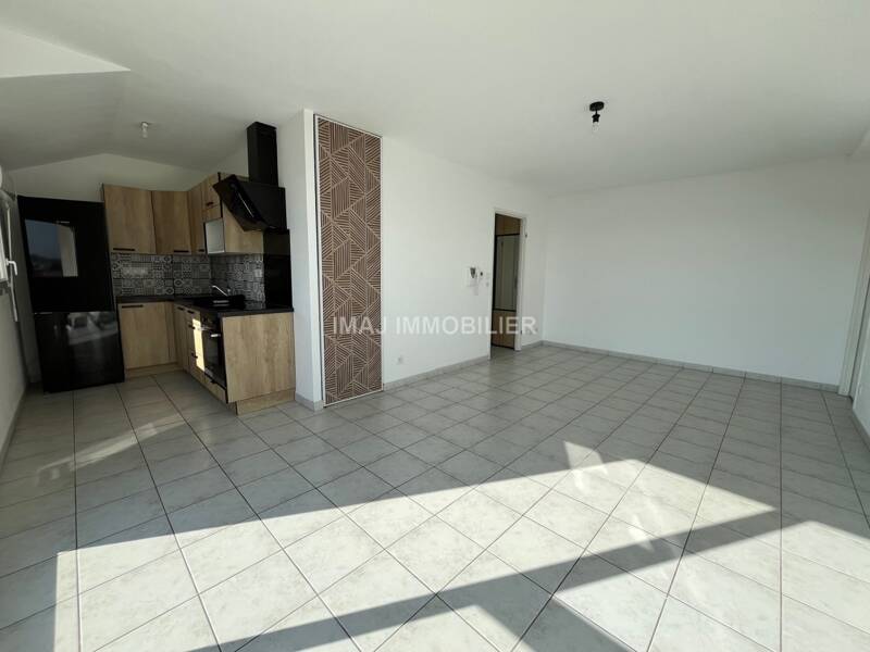 Maison à louer, 57m², GOLBEY