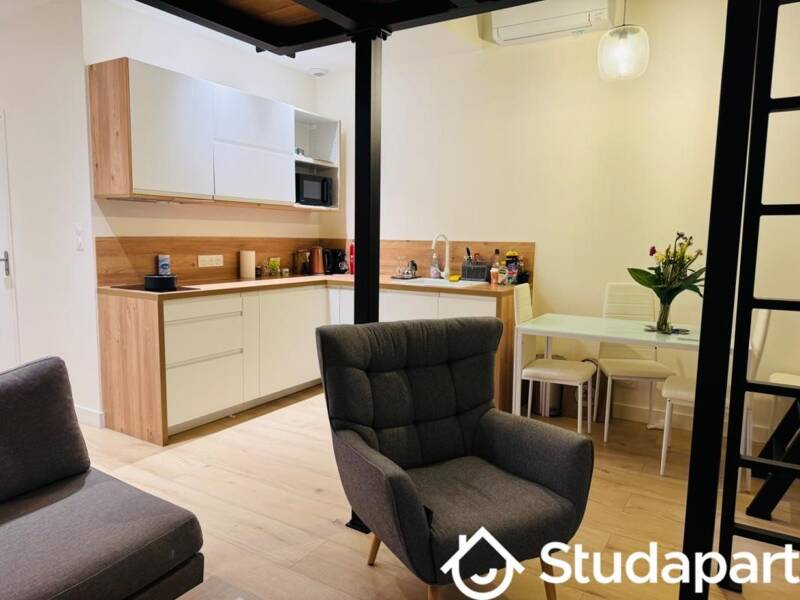 Maison à louer, 27m², LYON 6E