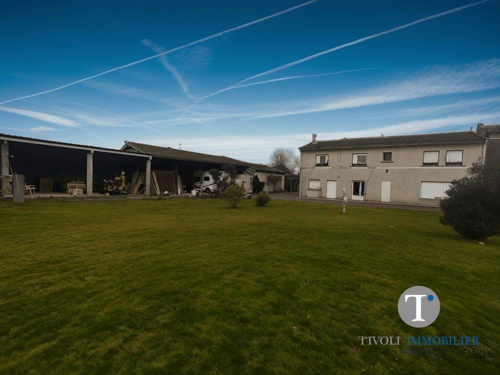 Maison à vendre, 220m², SAINT SEURIN DE CADOURNE