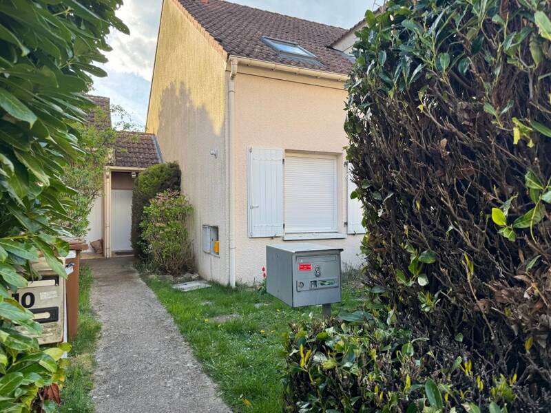 Maison à vendre, 0m², TOUSSUS LE NOBLE