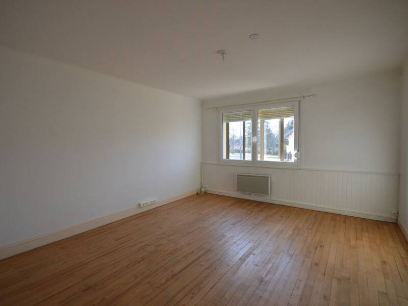 Maison à louer, 57m², VIEUX CHARMONT