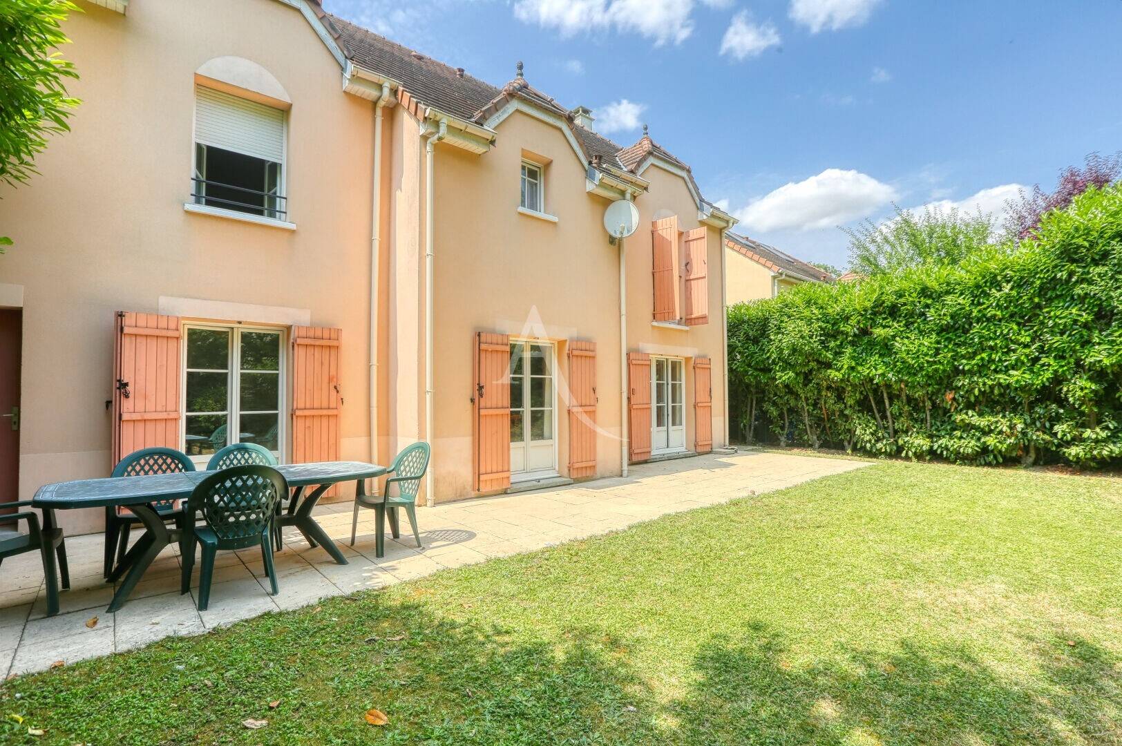 Maison à vendre, 168m², CERGY