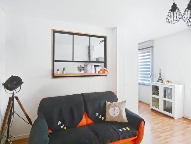 Appartement à vendre 145 530 € 3 pièces 2 chambres 60,6 m² RDC/4 Beaumanoir-Bellevue Trélazé 49800