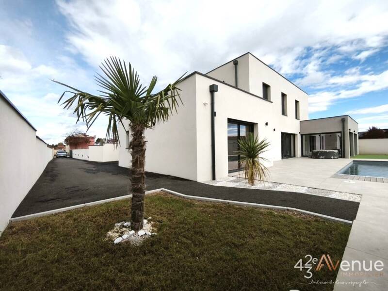 Maison à vendre, 229m², ANDREZIEUX BOUTHEON