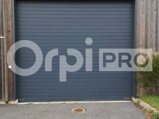 Entrepôt à louer 850 € 140 m² d'espace de stockage Guerande 44350