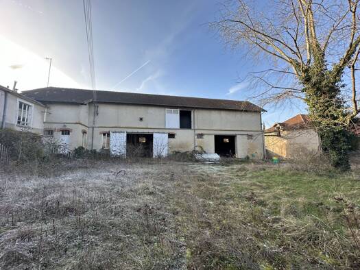 Immeuble à vendre 340 000 € 300 m² Baulne 91590